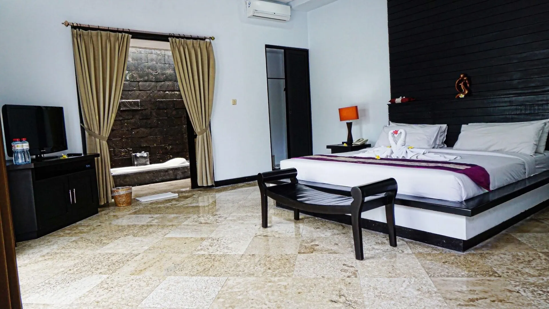 Bali Merita Villa Kerobokan  4*, Kerobokan (Bali) Indonesia
