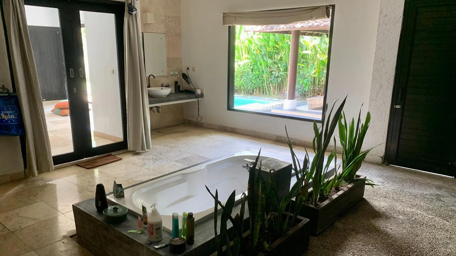 Bali Merita Villa Kerobokan  Holiday park