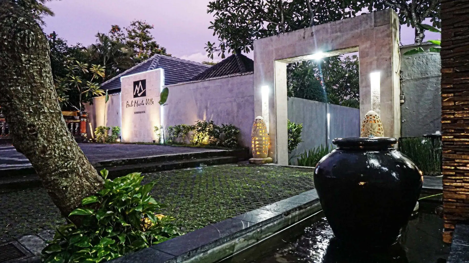 Bali Merita Villa Kerobokan  4*, Kerobokan (Bali) Indonesia